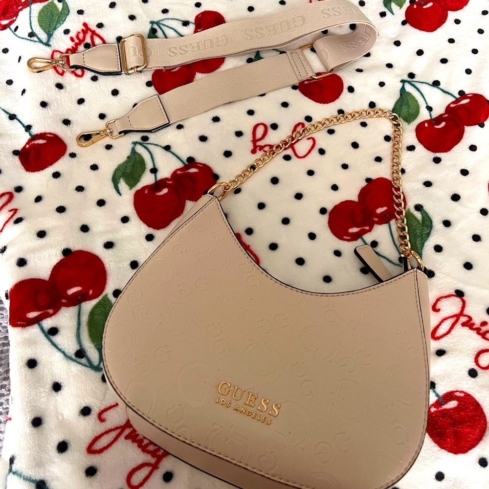 Cream Guess Shoulder Bag